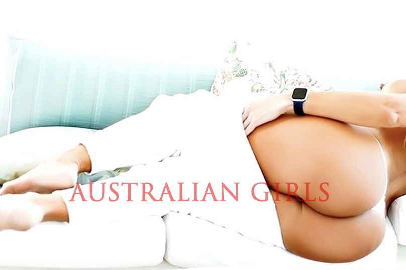 Third extra photo of Jasmine Blonde