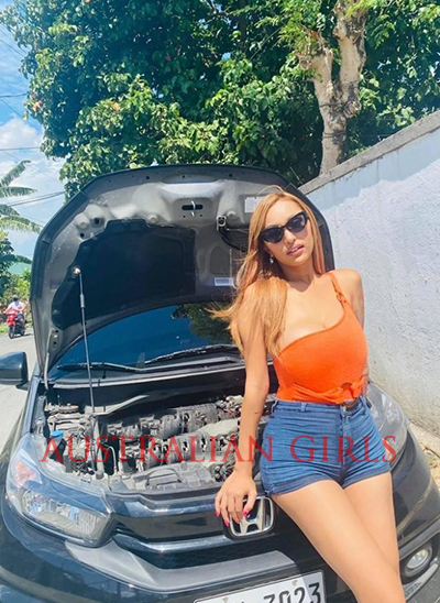 Extra photo of Clara Prado