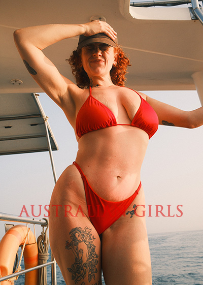 Fourth extra photo of Amelia Grae