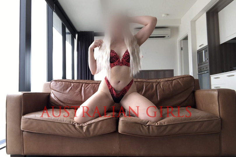Third extra photo of Annie Chambers