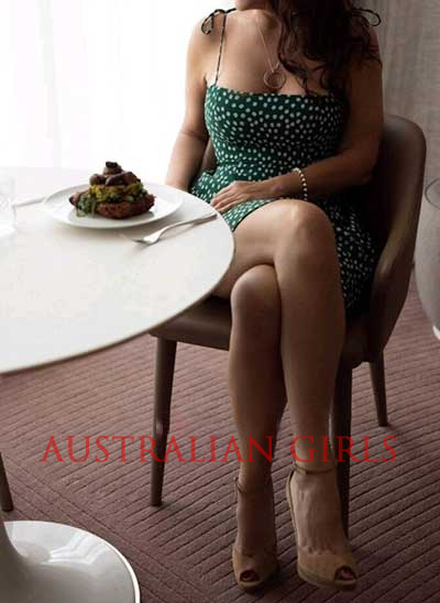 Melbourne Escort Carla Rinaldi -Bi sexual bombshell for men women or couples.