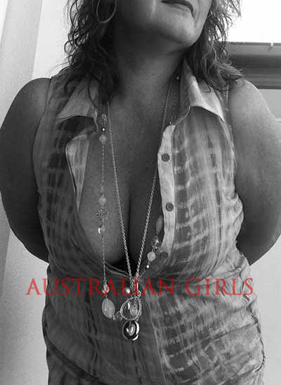 Fourth photo of Joanna Bennet